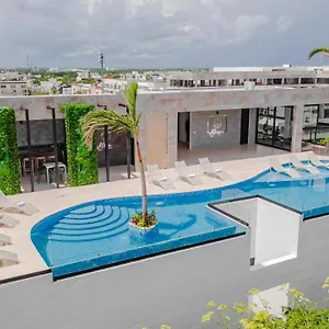 https://lil-town.tulum-hotels.net