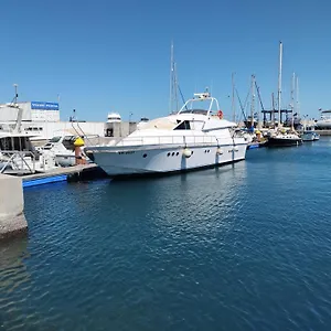https://boat-sirio.in-canary-islands.com